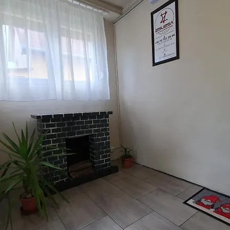 بيت للعطل Zsuzsa Vendeghaz *